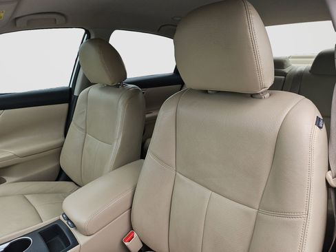 Used 2017 Nissan Altima 2.5 SV FWD image 17