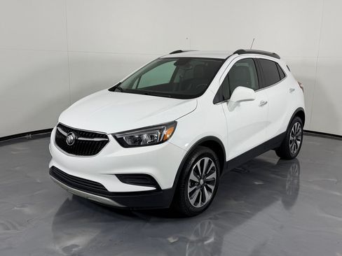 Used 2022 Buick Encore Preferred w/ Safety Package FWD image 9