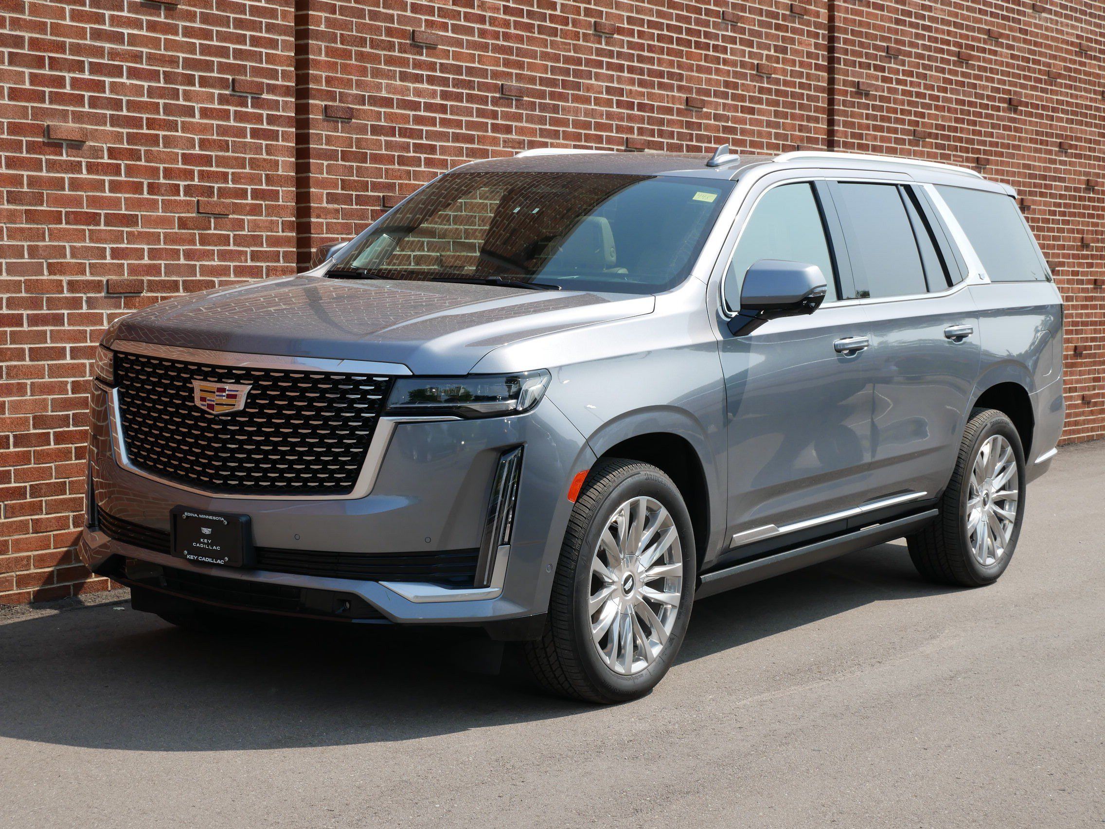 Used 2021 Cadillac Escalade Premium Luxury w/ Driver Assist Tech Package AWD/4WD image 1