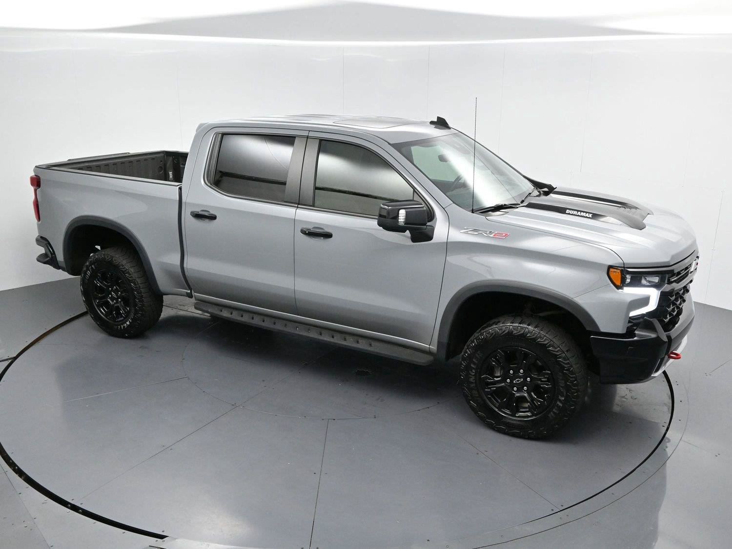 Used 2024 Chevrolet Silverado 1500 ZR2 w/ Technology Package AWD/4WD image 36