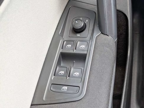 Certified 2021 Volkswagen Tiguan S FWD image 23