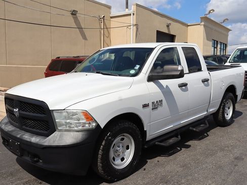 Used 2019 RAM 1500 Tradesman w/ Popular Equipment Group AWD/4WD image 3
