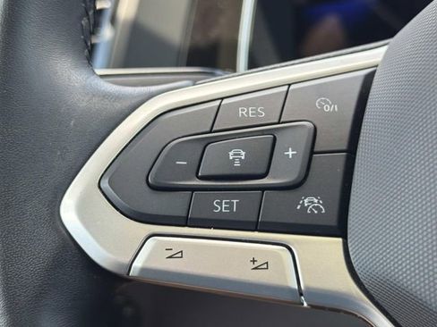 Used 2024 Volkswagen Jetta SE FWD image 26