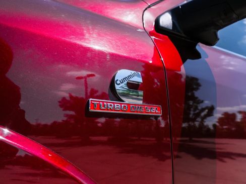 Used 2021 RAM 3500 Limited AWD/4WD image 28