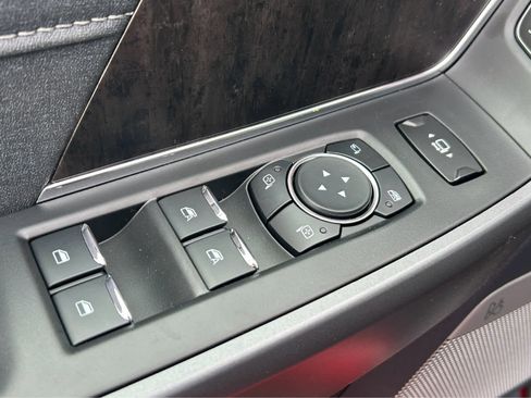 New 2026 Ford F250 Lariat image 18