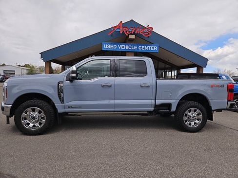 Certified 2024 Ford F250 Lariat w/ Lariat Ultimate Package AWD/4WD image 2
