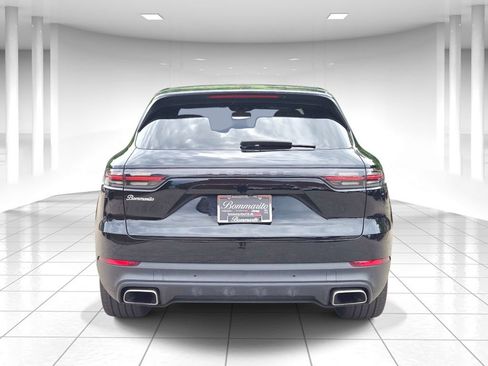 Used 2019 Porsche Cayenne AWD/4WD image 4