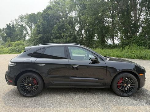 Used 2023 Porsche Macan GTS AWD/4WD image 6