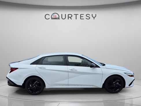 New 2026 Hyundai Elantra Sport FWD image 6