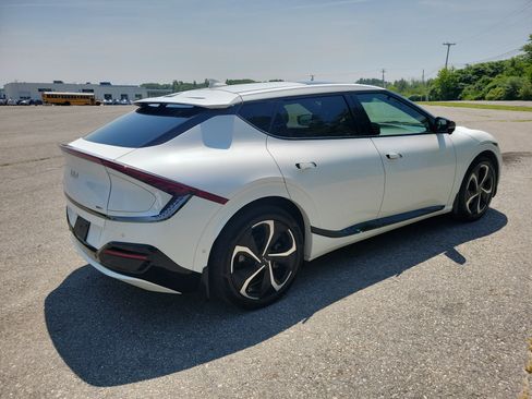 Used 2022 Kia EV6 GT-Line w/ GT-Line Suede Seat Package AWD/4WD image 5