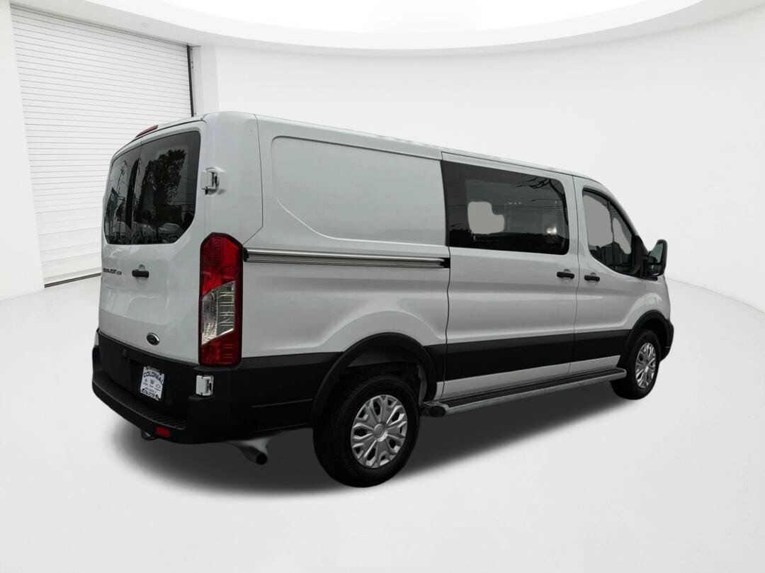 Used 2025 Ford Transit 250 Low Roof w/ Exterior Upgrade Package RWD image 5