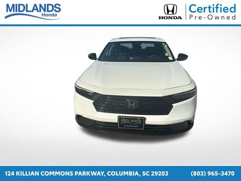 Certified 2025 Honda Accord SE image 2