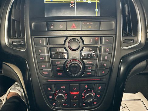 Used 2016 Buick Cascada Premium image 42