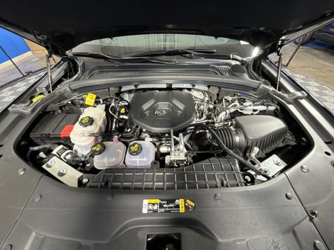 Used 2023 Jeep Grand Cherokee Overland w/ Luxury Tech Group IV image 42