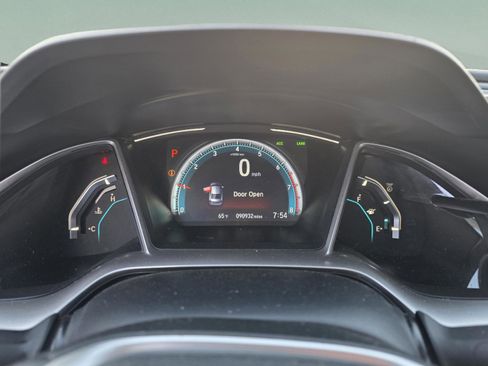 Used 2020 Honda Civic EX image 15