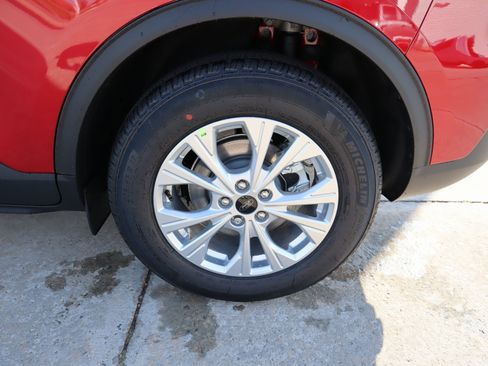 New 2026 Ford Escape Active image 18