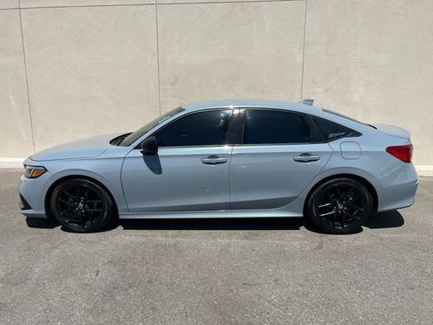 Used 2022 Honda Civic Sport image 4