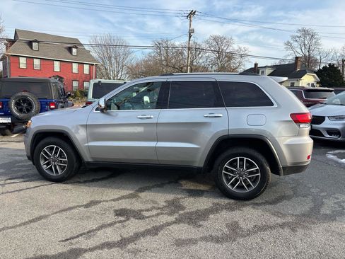 Certified 2021 Jeep Grand Cherokee Limited image 5