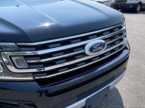 Used 2020 Ford Expedition XLT w/ Equipment Group 202A RWD image 29