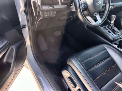 Used 2025 Honda CR-V Sport-L image 3