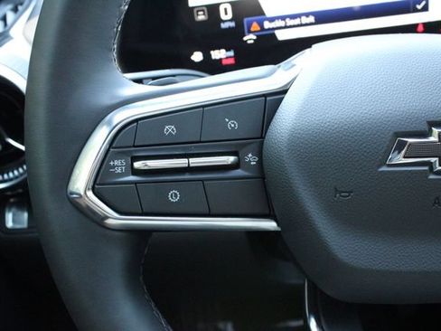 Used 2026 Chevrolet Equinox ACTIV w/ Safety and Technology Package FWD image 23