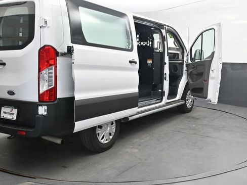 Used 2025 Ford Transit 250 Low Roof w/ Exterior Upgrade Package RWD image 47