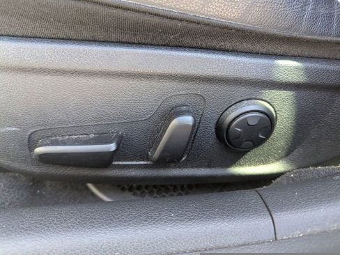 Used 2020 Kia Stinger GT1 image 18