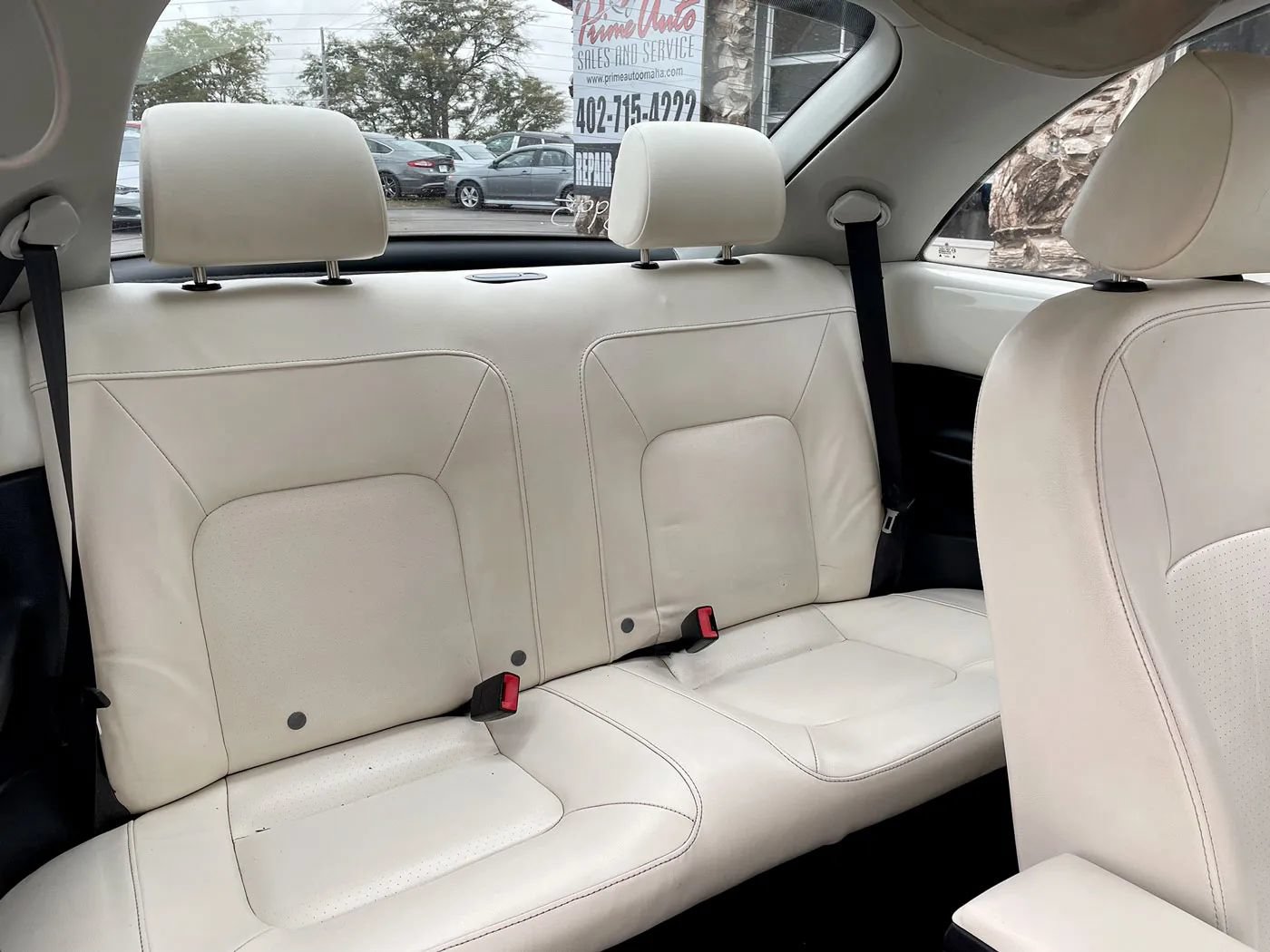 Used 2008 Volkswagen Beetle SE FWD image 11