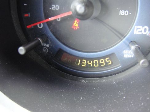 Used 2004 Honda Element EX image 14