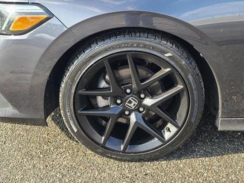 Used 2022 Honda Civic Sport image 32
