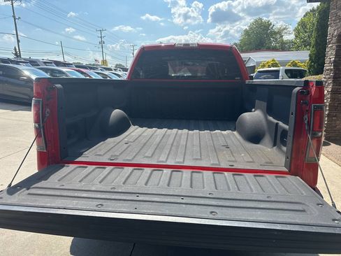 Used 2014 Ford F150 FX4 w/ FX Appearance Package AWD/4WD image 25