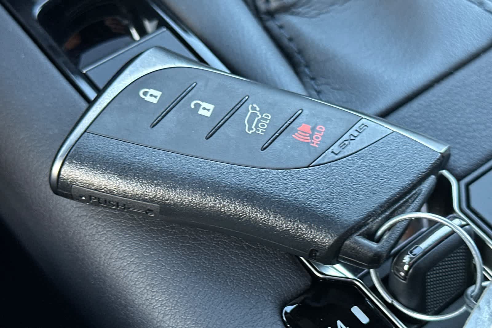 Used 2025 Lexus GX 550 w/ Cold Area Package AWD/4WD image 27