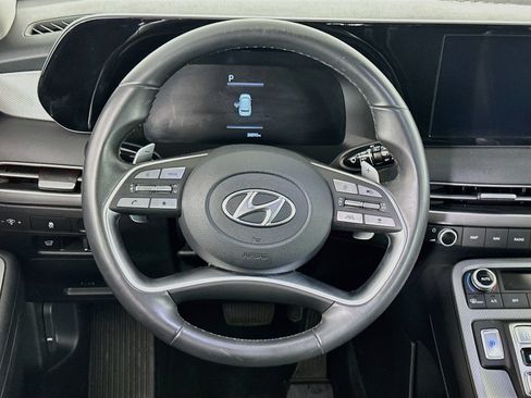 Used 2025 Hyundai Palisade SEL FWD image 18