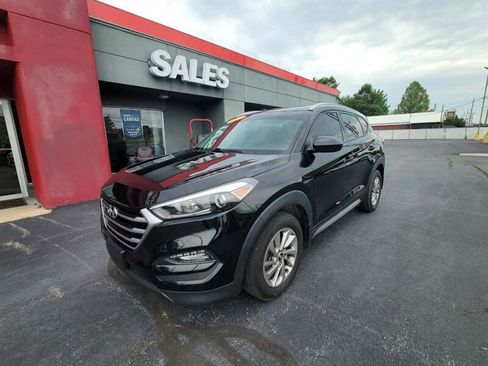 Used 2017 Hyundai Tucson SE w/ SE Popular Package 02 FWD image 3
