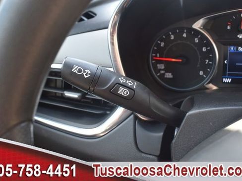 Used 2023 Chevrolet Equinox LS w/ LS Convenience Package FWD image 29