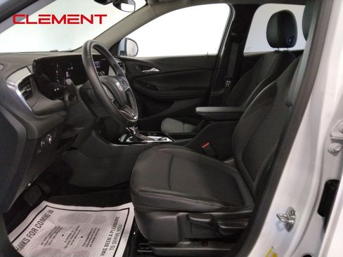 Used 2025 Buick Encore GX Preferred image 29