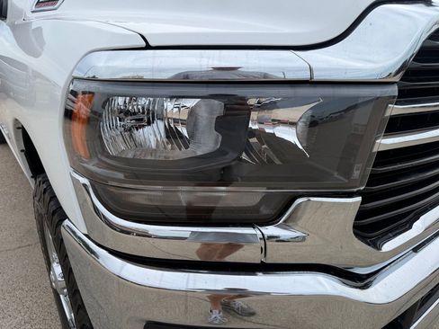 Used 2019 RAM 2500 Big Horn AWD/4WD image 12