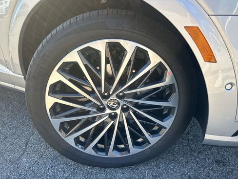 New 2026 Hyundai Palisade Calligraphy FWD image 11