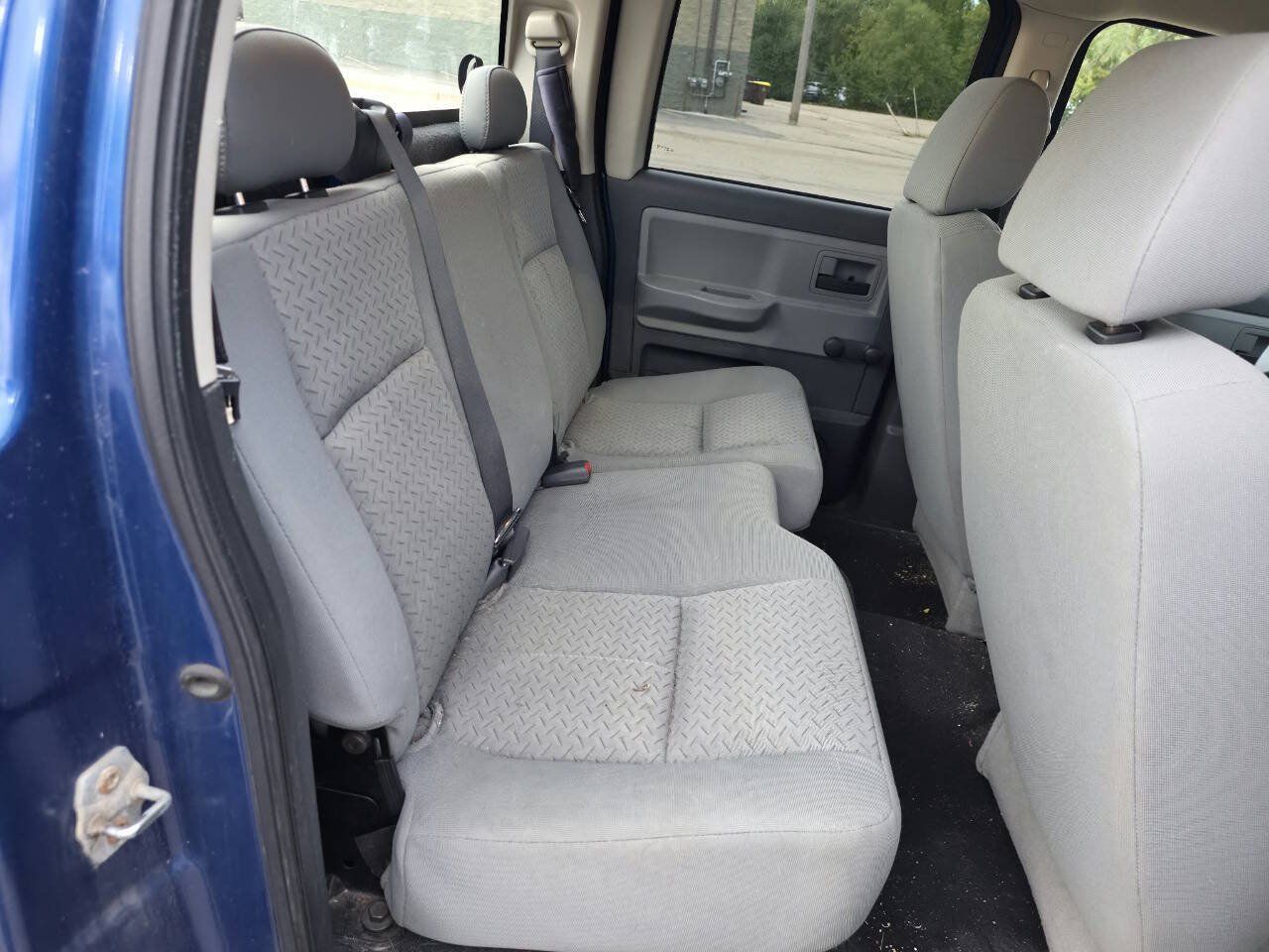 Used 2009 Dodge Dakota ST w/ Exterior Appearance Group RWD image 17