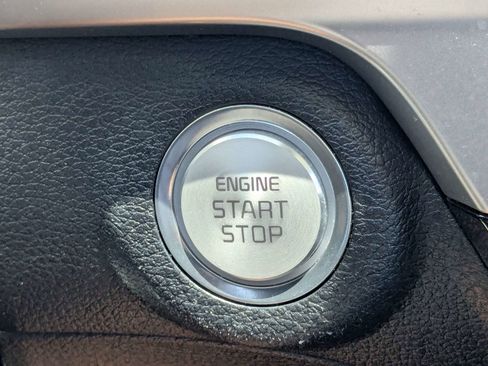 Used 2024 Kia Telluride S FWD image 39