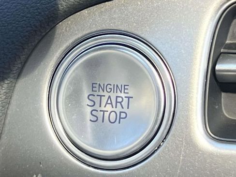 Certified 2025 Hyundai Palisade SEL image 34