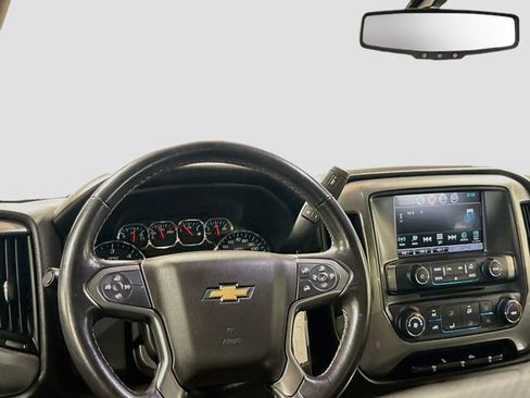 Used 2019 Chevrolet Silverado 1500 LT AWD/4WD image 18