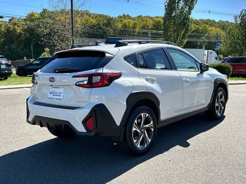 Certified 2024 Subaru Crosstrek 2.0i Premium image 4