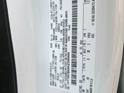 Used 2019 Ford F250 Lariat w/ FX4 Off-Road Package image 19