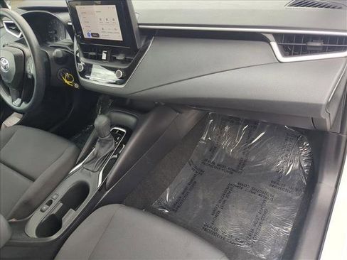 Certified 2025 Toyota Corolla LE image 20