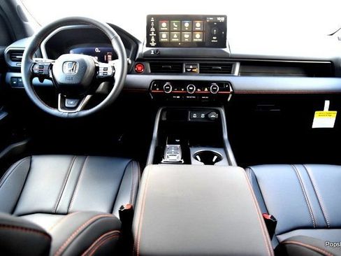 New 2026 Honda Pilot TrailSport image 15