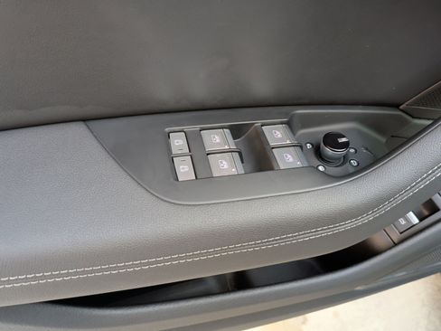 Used 2023 Audi A6 Premium Plus w/ Premium Plus Package image 15