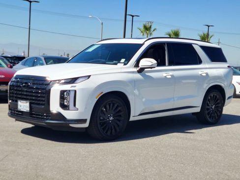 Certified 2024 Hyundai Palisade Calligraphy AWD/4WD image 2