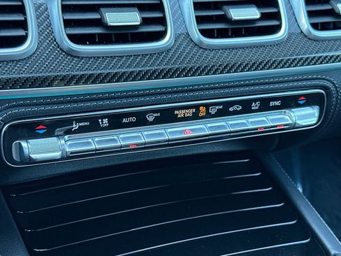 Certified 2022 Mercedes-Benz GLE 53 AMG White image 18