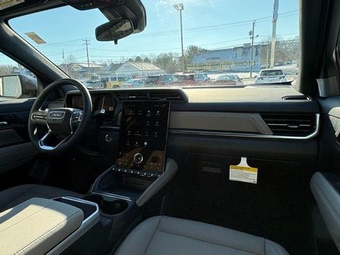 New 2026 GMC Terrain Elevation w/ Elevation Premium Package image 21